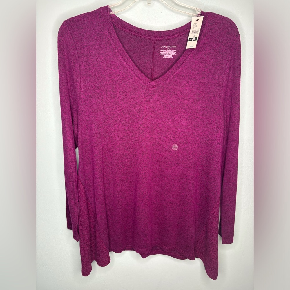 NWT Lane Bryant Magenta V-Neck Long Sleeve Top – Size 14/16